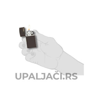 Upaljač Zippo Slim® Brown+Zippo Logo u ruci