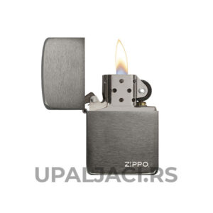 Prelep Zippo Upaljaci Black Ice® 1941 Replica sa Logom