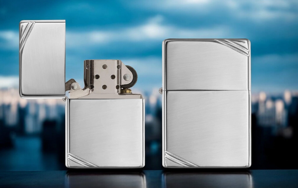 Zippo Upaljač HP Chrome sa kosim crtama