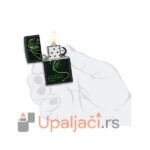 Upaljač ZIPPO Cyberpunk Dragon Design-Black Mate Izgled u ruci