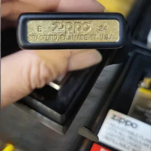 Zippo oznake na upaljaču