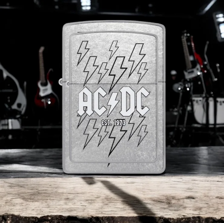 Zippo AC/DC Upaljač sa Logom Benda