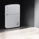 Upaljač Zippo Armor Flame Deep Carve Armor High Polish Chrome
