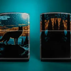 Detalj dizajna Zippo Moonlight Wolf sa mesečinom i siluetom vuka