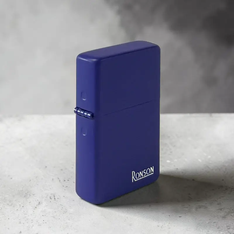 Ronson Purple Matt - Upaljač na Benzin 5 Ronson Purple Matt metalni upaljač - prikaz sa strane