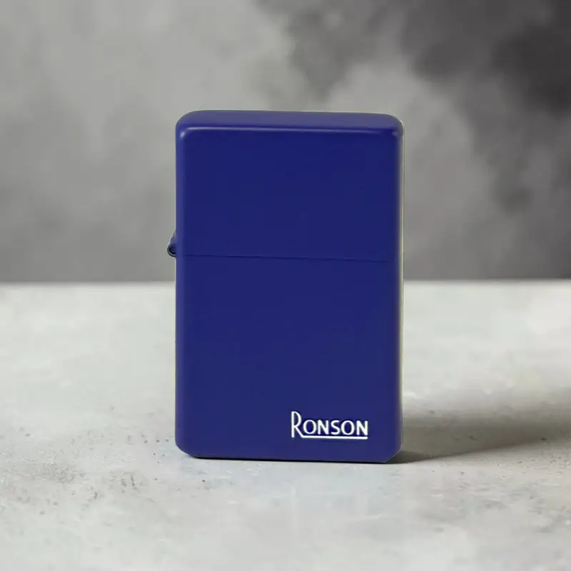 Ronson Purple Matt benzinski upaljač sa ljubičastom mat završnicom