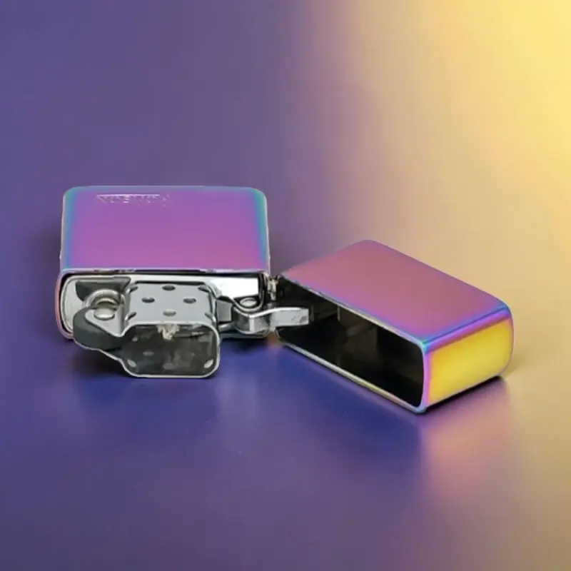 Ronson Rainbow - Upaljač na Benzin 8 Mehanizam paljenja Ronson Rainbow upaljača sa kremenom