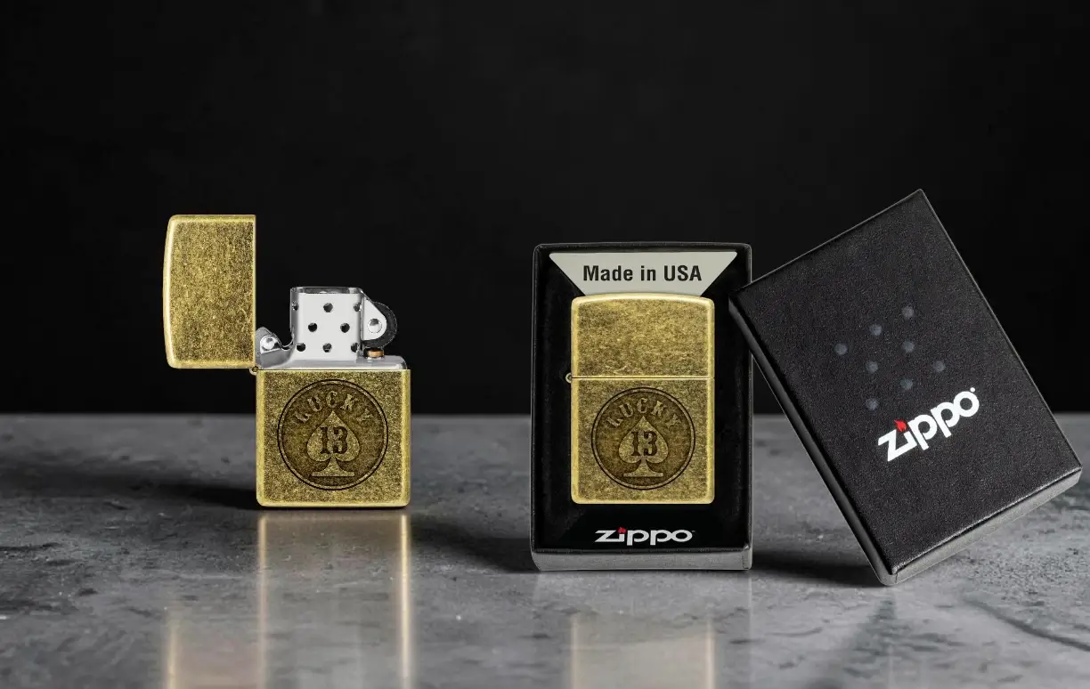 Upaljač Zippo Lucky 13 Antique Brass - facebook