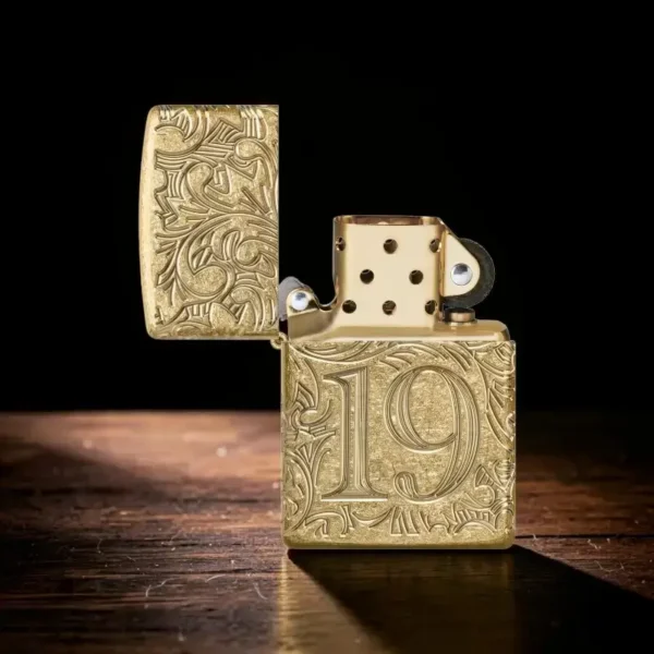 Otvoren Zippo 1932 Filigree Armor upaljač