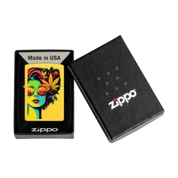 Zippo Blazing Beauty 46231 u originalnom Zippo pakovanju