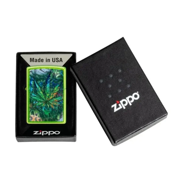 Zippo Graffiti Leaf 46846 u originalnom Zippo pakovanju