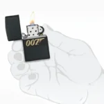 Zippo James Bond 007 upaljač u ruci