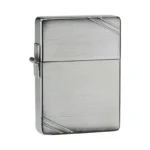 Zippo 1935 Replica upaljač sa karakterističnom spoljašnjom šarkom